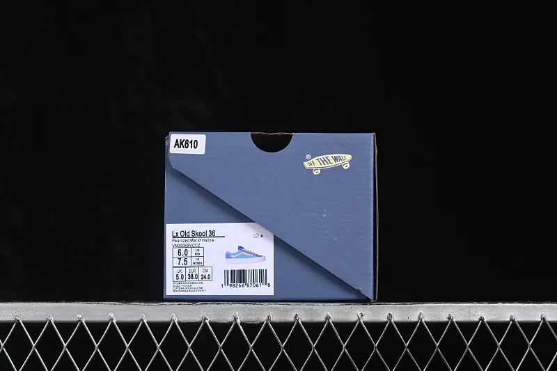 All categories Vans Vans series Vans Low Vans low top Vans Old Skool Vans patent leather low-top casual skateboard shoes VN000E8VCCZ
